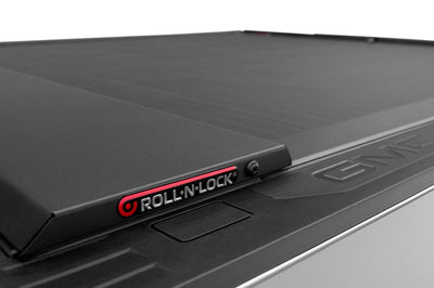 Roll-N-Lock 2019 Chevrolet Silverado 1500 60.5in Bed M-Series Retractable Tonneau Cover - Covers