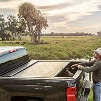 Roll-N-Lock 2020 Chevy Silverado / GMC Sierra 2500-3500 80-1/2in M-Series Retractable Tonneau Cover - Covers