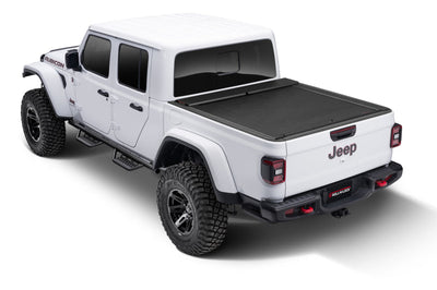Roll-N-Lock 2020 Jeep Gladiator 5ft bed M-Series Retractable Tonneau Cover - Covers