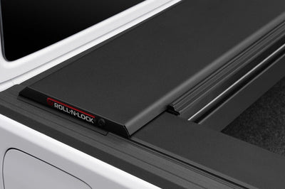 Roll-N-Lock 2020 Jeep Gladiator 5ft bed (w/ Trail Rail System) M-Series Retractable Tonneau Cover - Covers