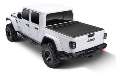 Roll-N-Lock 2020 Jeep Gladiator 5ft bed (w/ Trail Rail System) M-Series Retractable Tonneau Cover - Covers