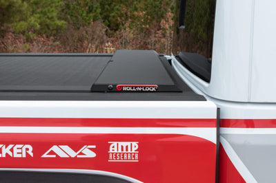 Roll-N-Lock 2020 Jeep Gladiator 5ft bed (w/ Trail Rail System) M-Series Retractable Tonneau Cover - Covers