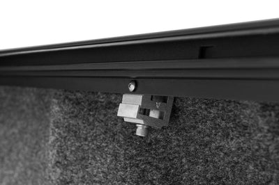 Roll-N-Lock 2021 Ford F-150 67.1in M-Series Retractable Tonneau Cover - Covers