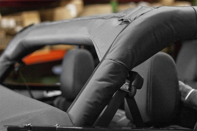 Rugged Ridge Roll Bar Cover Vinyl 07-18 Jeep Wrangler Unlimited JK - Safety