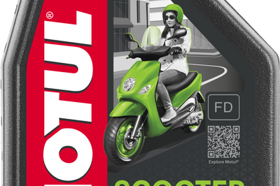 Motul Scooter Expert 2t Oil 1 L - Tires & Wheels