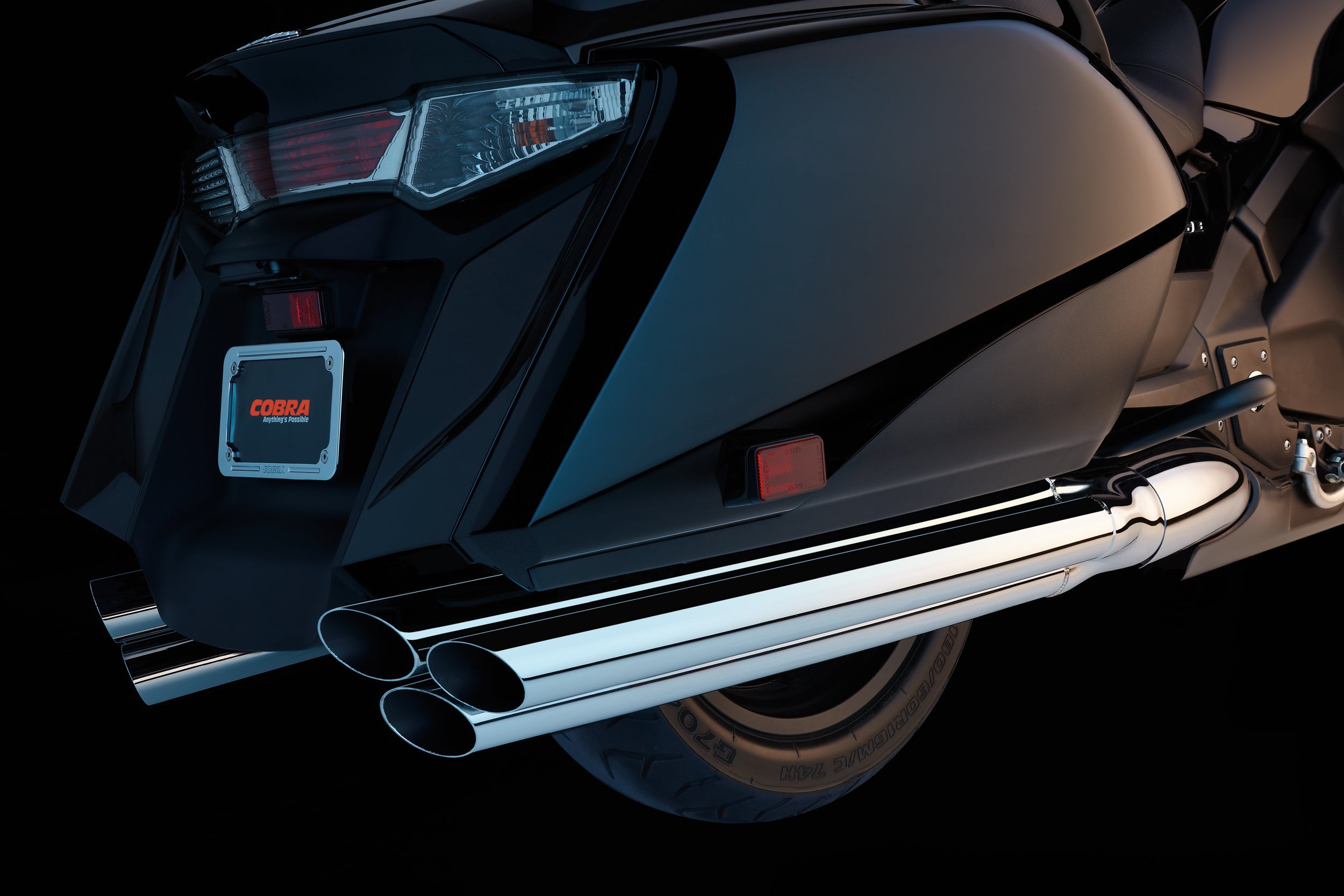 COBRA Six 2 Slip On Chrome Hon Gl1800/F6b