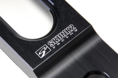 Skunk2 Racing 92-00 Honda Civic/94-01 Acura Integra Billet Battery Tiedown (Black Series) - Batteries Starting &