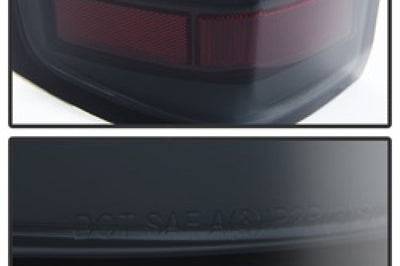 SPYDER Spyder 14-18 Chevy 1500 / 15-19 GMC 3500 Dually / Bar LED Tail Lights Blk Smke ALT-YD-CS14-LBLED-BSM