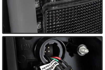SPYDER Spyder 16-17 Toyota Tacoma LED Tail Lights - Black Smoke (ALT-YD-TT16-LED-BSM)