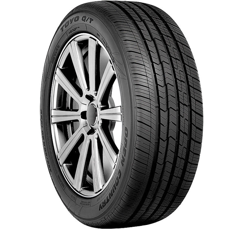 TOYO Toyo Open Country Q/T Tire - 235/60R18 107V - Tires