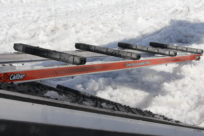 Caliber Traction Ladder Hd - Snowmobile Collection