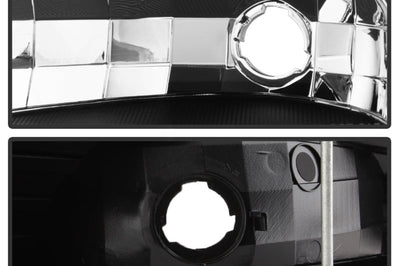 SPYDER xTune 02-06 Chevy Avalanche w/Cladding OEM Bumper Light & Headlights - (BLACK) (HD-JH-CAVA02-SET-BK) - Lights