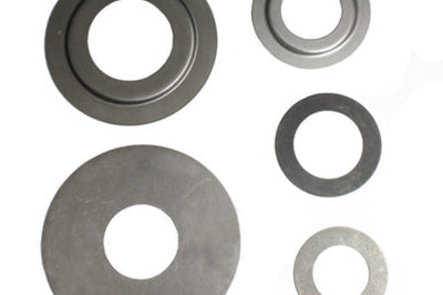 Yukon Gear & Axle Replacement Outer Oil Slinger For Ford 7.5/8.8/9.0/10.25in - Drivetrain